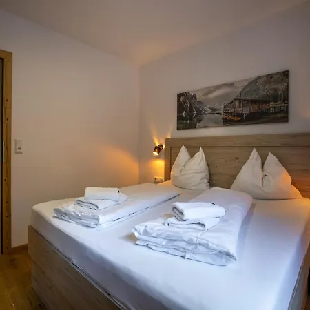 In Stubaital Near Lift アパート ノイシュティフト・イム・シュトゥーバイタール